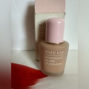 mary kay oil free foundation blush ivory 6344